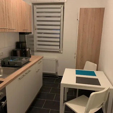 2 Apartment *